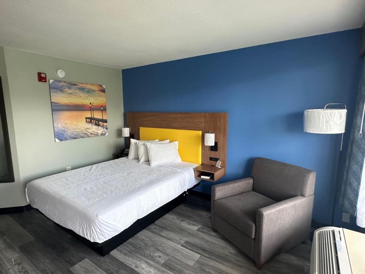 Days Inn & Suites By Wyndham Jennings Exterior foto
